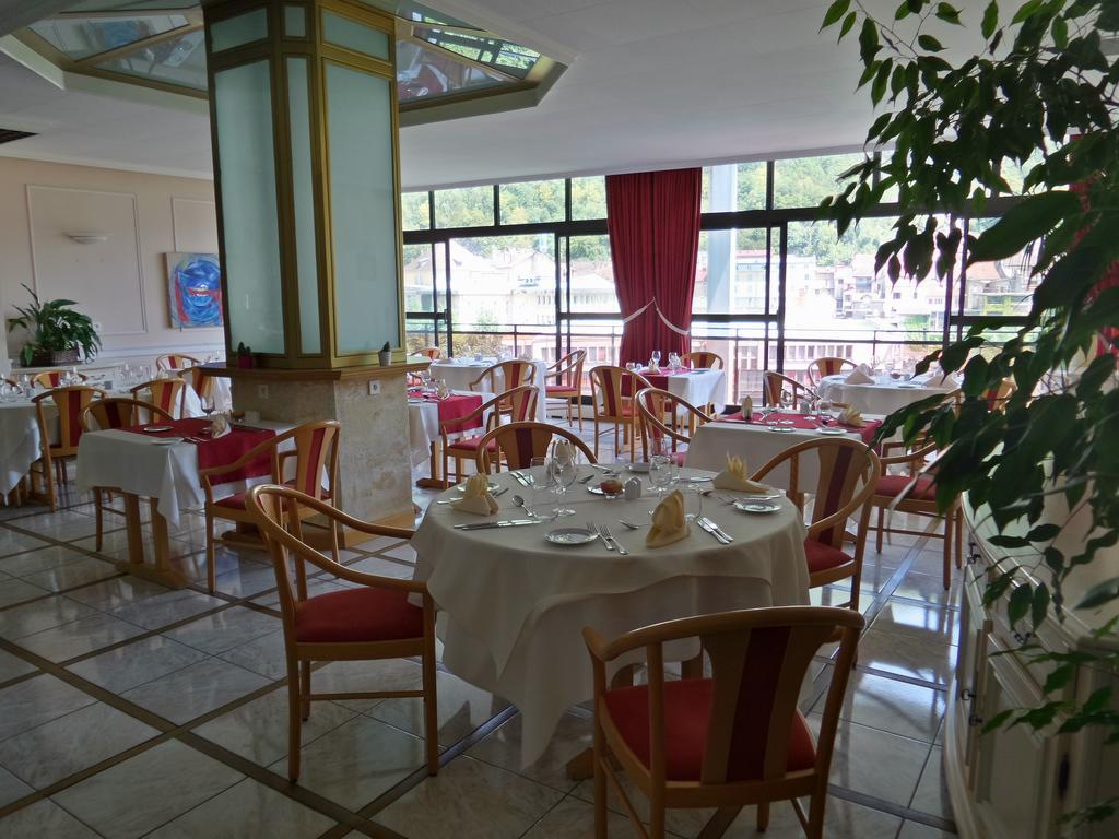 Jura Hotel Restaurant Le Panoramic Saint-Claude Ngoại thất bức ảnh
