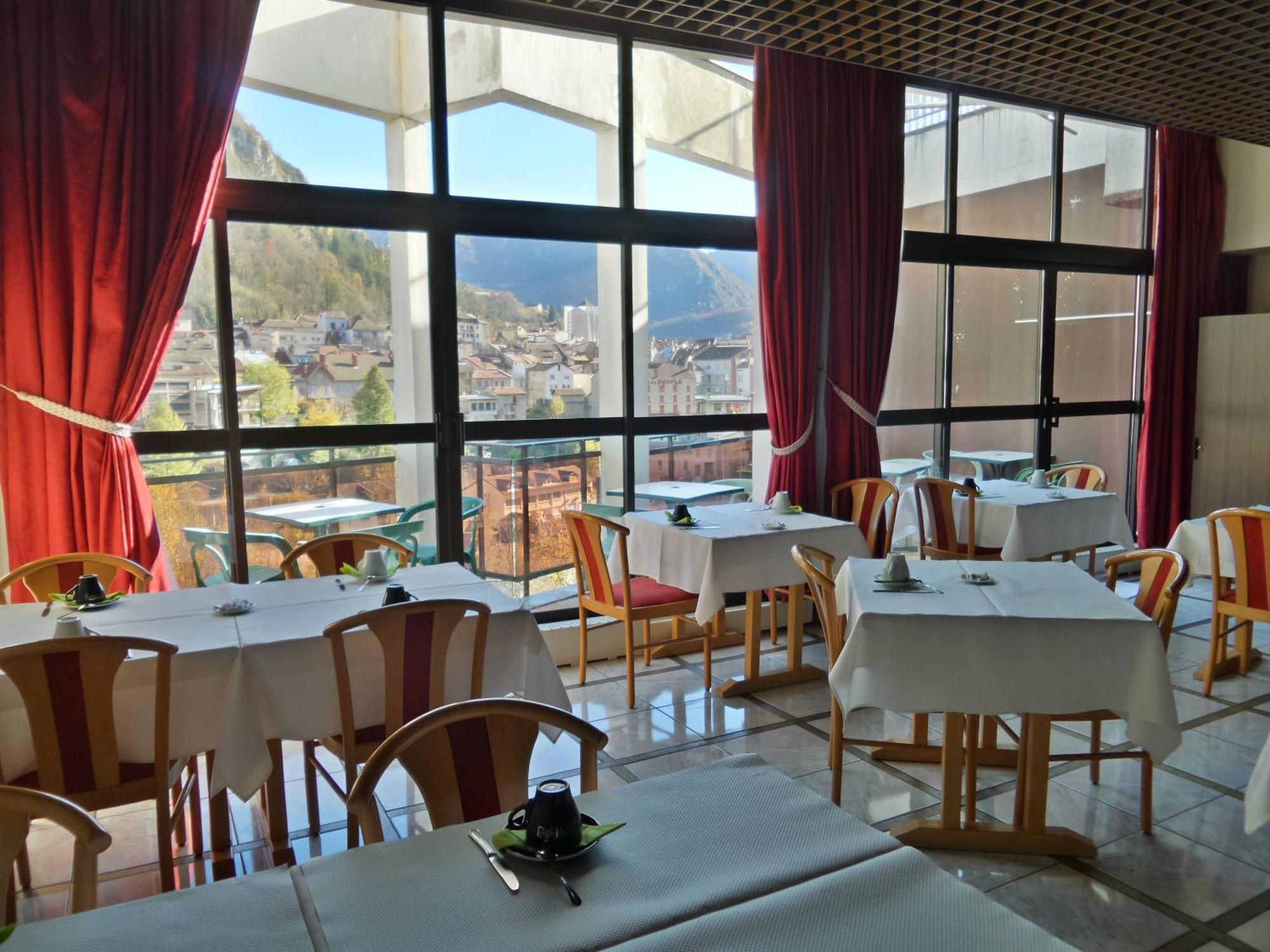 Jura Hotel Restaurant Le Panoramic Saint-Claude Ngoại thất bức ảnh
