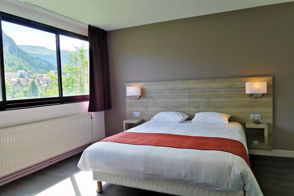 Jura Hotel Restaurant Le Panoramic Saint-Claude Ngoại thất bức ảnh