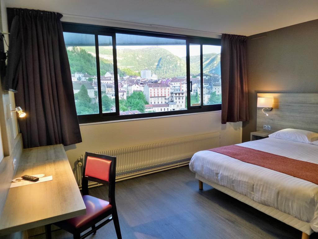 Jura Hotel Restaurant Le Panoramic Saint-Claude Ngoại thất bức ảnh